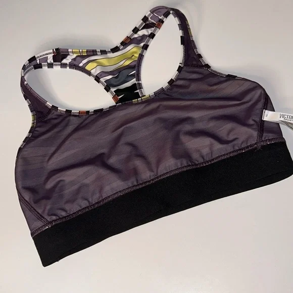 VICTORIA’S SECRET VSX The Player Geometric Print Racerback Sports Bra Sz M NWOT - Picture 13 of 15